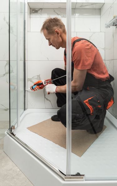 Cost of Shower Caulking Replacement in Medina