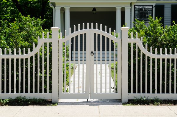Cost of Fence Gate Adjustment in Medina