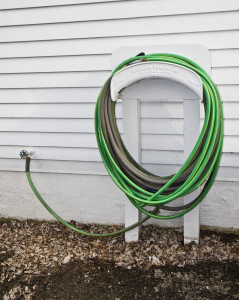 Cost of Hose Holder Installation in Medina
