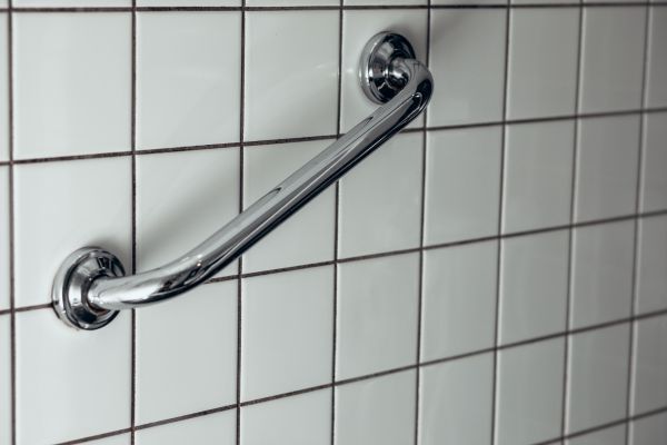 Cost of Grab Bar Mounting in Medina